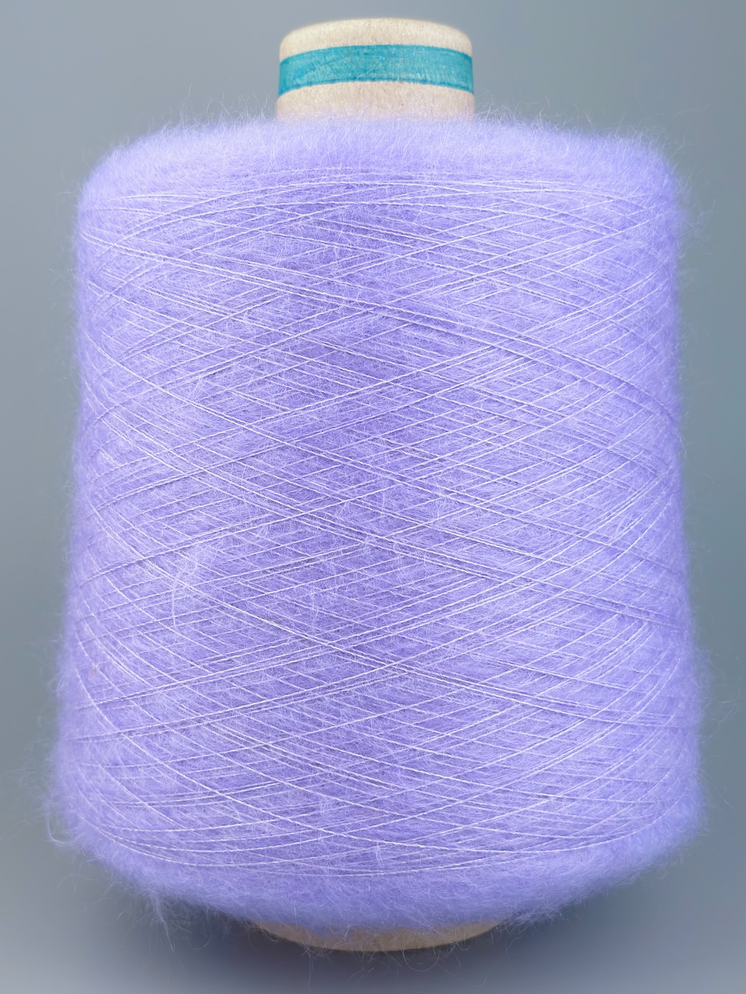Manifattura Sesia Art. Vivienne 850 m / 100 g – Fil 70 % Super Kid Mohair 30 % Soie de mûrier col. Iris 4502 photo 2